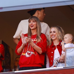 10-22 - At the Los Angeles Chargers and the Kansas City Chiefs game at Arrowhead Stadium in Kansas City - Missouri